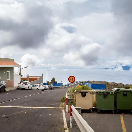 Kind アパート Chío